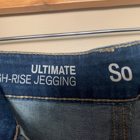 High Rise Jegging - Picture 2 of 3